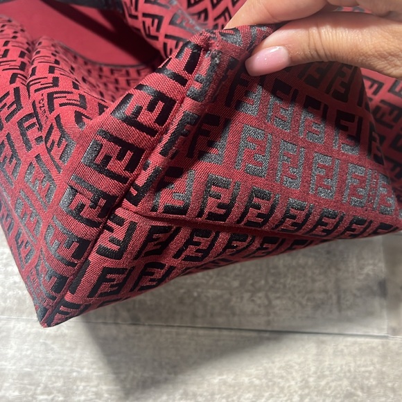 FENDI Red Logo Tote Bag with pouch - Picture 9 of 12